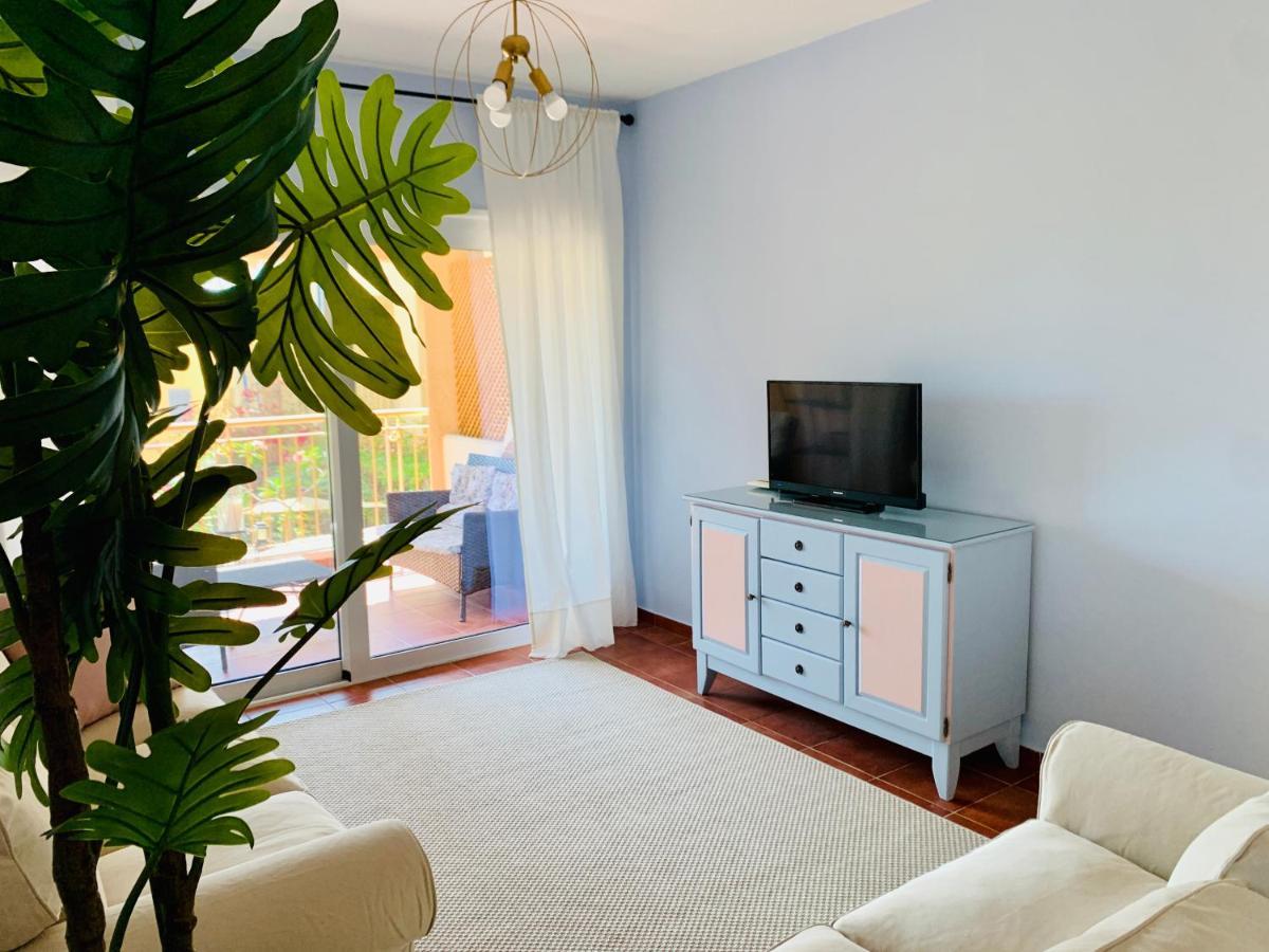 101 Hippo Apartment In Popular Regina Gardens Πάφος Εξωτερικό φωτογραφία